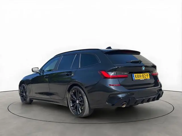 BMW 3-serie Touring 330E 292PK M-Sport Shadow Dode-Hoek Camera