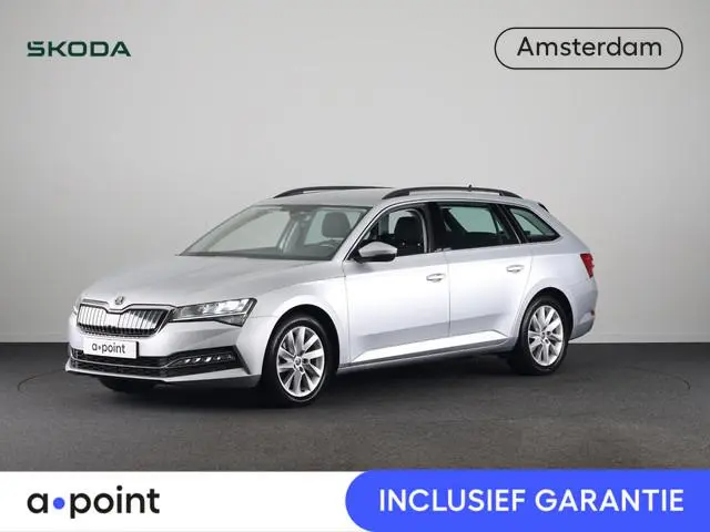 Skoda Superb Combi 1.4 TSI iV Business Edition 218PK PHEV | Navigatie | Parkeersensoren | Stoelverwa...