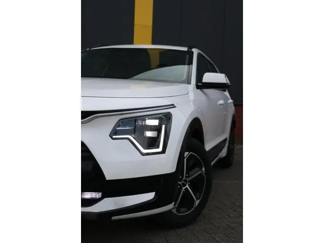 Kia Niro 1.6 GDi Hybrid DynamicPlusLine Open dak | Adapt. CruiseControl | Camera | Leder | incl BTW
