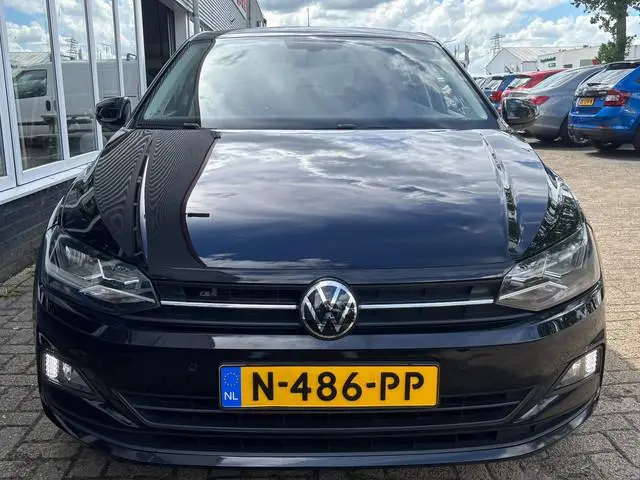 Volkswagen Polo 1.0 TSI Highline Business | Automaat | Stoelverwarming | Apple Carplay | Adaptieve C...