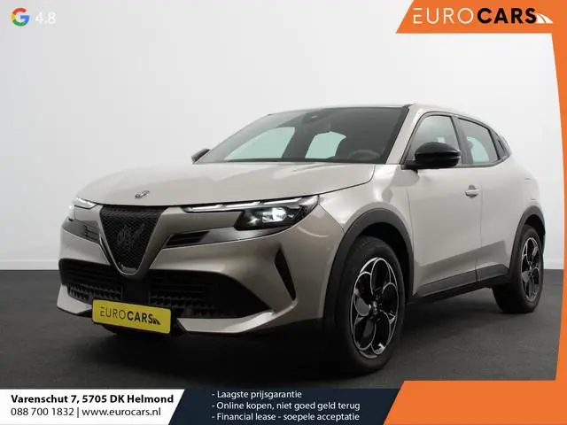 Alfa Romeo Junior Elettrica Automaat 156PK Navigatie by Apple Carplay en Android Auto Adaptive Cruis...