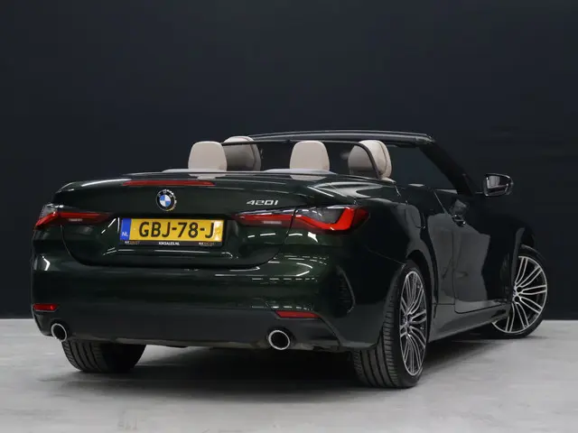BMW 4-serie Cabrio 420i High Executive [NEKVERWARMING, CAMERA, APPLE CARPLAY, ANDROID AUTO, MEMORY S...