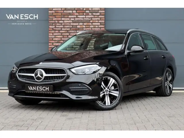 Mercedes-Benz C-klasse Estate 300 e Luxury Line | Panoramadak | Camera | Cruise Control | Sfeerverli...
