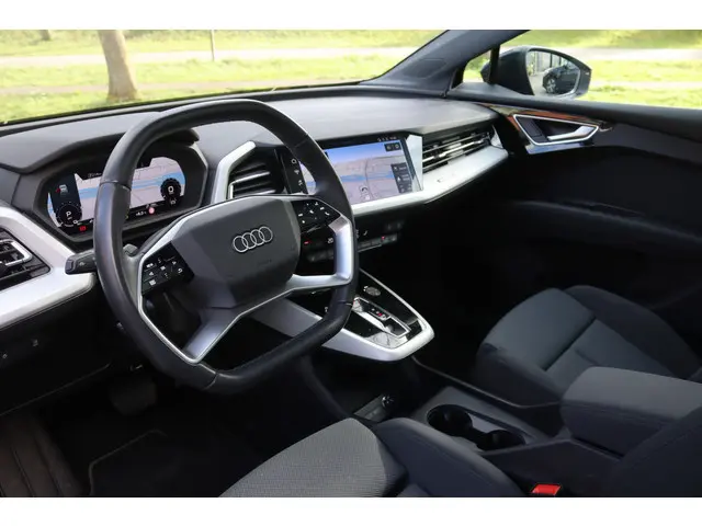 Audi Q4 Sportback e-tron