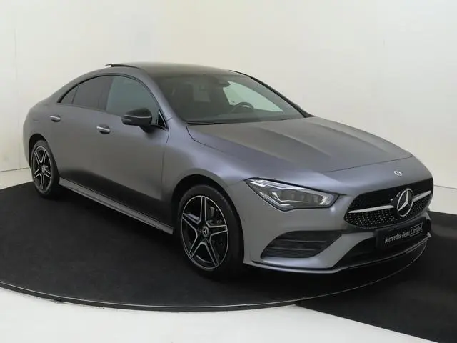 Mercedes-Benz CLA-klasse 250 e Business Solution AMG Limited / Panoramadak/ Sfeerverlichting/ Memory...