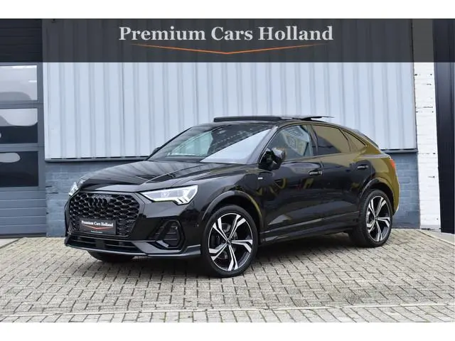 Audi Q3 Sportback 45 TFSI e S-Line 245 Pk Pano Sonos 360 Leder Matrix Trekhaak Keyless ACC 20 Inch