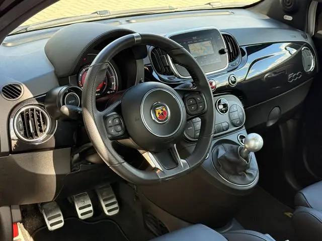 Fiat 500 1.4 T-Jet Abarth 595 Scorpioneoro 1 of 2000 | 1e eigenaar | Alcantara / Leder | Beats | App...