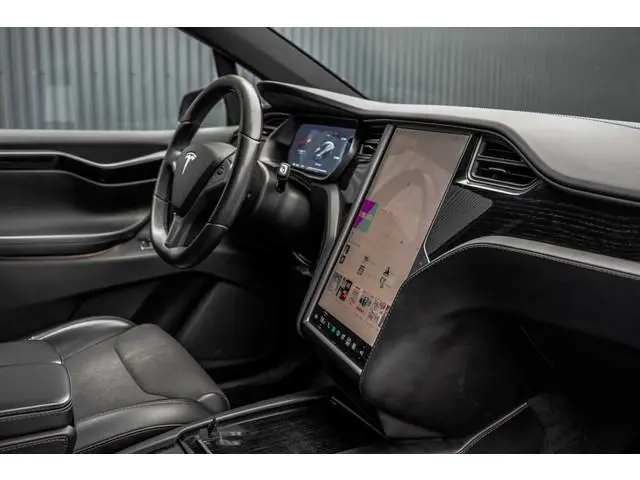 Tesla Model X 75D AWD | 328  PK | Camera | Falcon Wing-deuren | PDC | Trekhaak