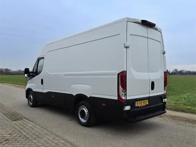 Iveco Daily 35S14V 2.3 352L H2 - 140 Pk - Euro 6 - Climate Control - Cruise Control