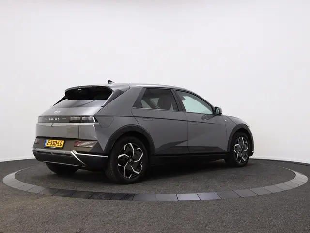 Hyundai IONIQ 5 Style 77.4 kWh | N-Style | Navigatie | Camera |