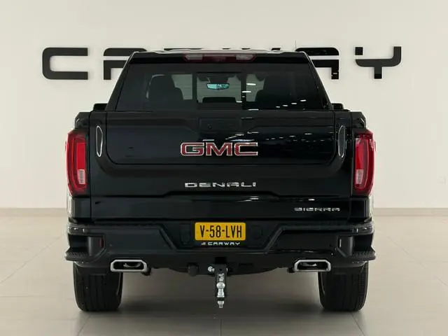 GMC Sierra