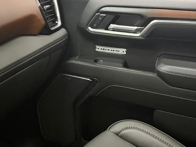 GMC Sierra