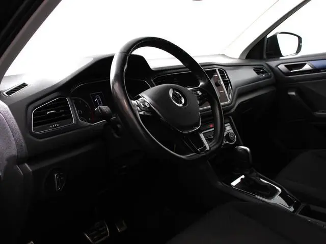 Volkswagen T-Roc 1.5 TSI DSG Active Navigatie Apple Carplay/Android Auto Climate Control Cruise cont...