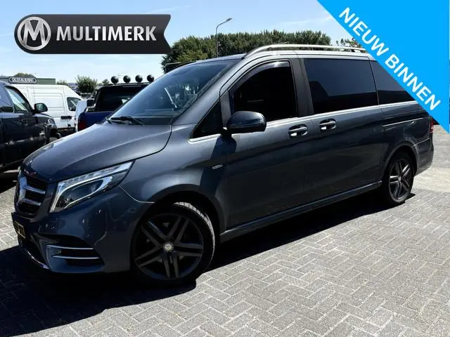 Mercedes-Benz V-klasse 250d 4-MATIC Lang DC AMG ** NET BINNEN ** | 360 | LED | BURMESTER