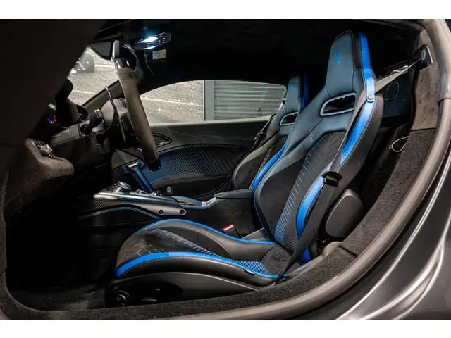 Maserati MC20
