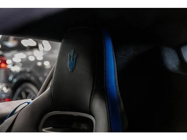 Maserati MC20