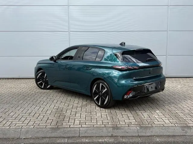 Peugeot e-308