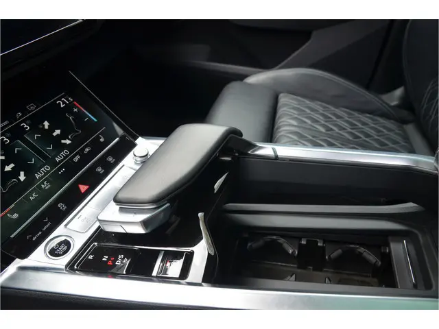 Audi Q8 Sportback e-tron