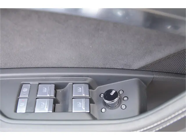 Audi Q8 Sportback e-tron