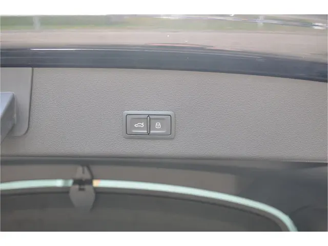 Audi Q8 Sportback e-tron