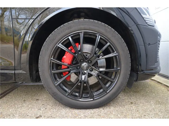 Audi Q8 Sportback e-tron