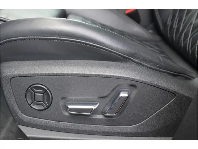 Audi Q8 Sportback e-tron