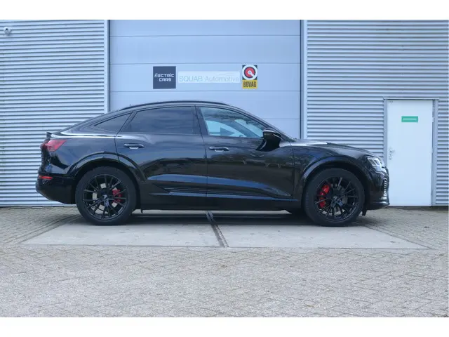 Audi Q8 Sportback e-tron