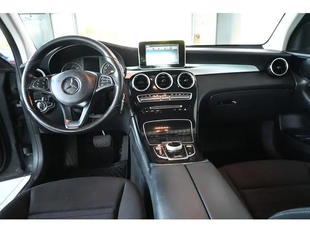 Mercedes-Benz GLC-klasse 350e 4MATIC Business Solution Automaat Navigatie Stoelverwarming Trekhaak R...
