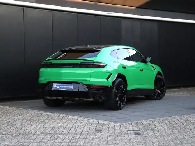 Lamborghini Urus 4.0 V8 Hybrid SE VERDE VIPER | DARK PACKAGE | CLASSICO LEDER | B&O 3D  | CARBON-DAK...