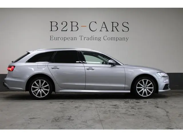 Audi A6 Avant 1.8 TFSI ultra Advance LED - Navigatie - Trekhaak