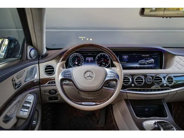 Mercedes-Benz S-Klasse