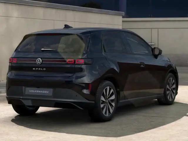 Volkswagen ID. Polo Life First Edition 52 kWh accu, 211 PK · Achteruitrijcamera · Voorstoelen en stu...