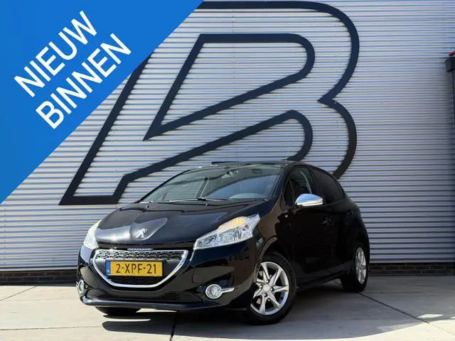 Peugeot 208 1.2 e-VTi Style Navi|Cruise|Airco|D-riem vv in 2025|Lm velgen|Elek ramen|N.A.P|Nieuwe AP...