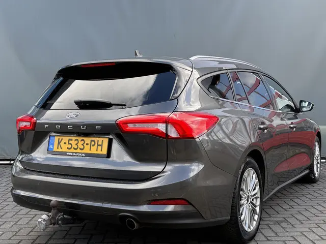 Ford Focus Wagon BWJ 2021 1.5 120 PK  EcoBlue Titanium X Business TREKHAAK | HALF LEDER | ELEKTR. ST...