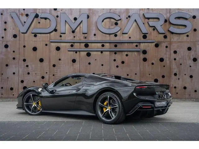 Ferrari 296