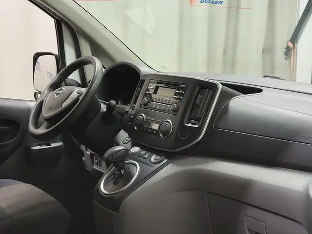 Nissan NV200