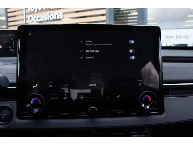 Toyota C-HR+