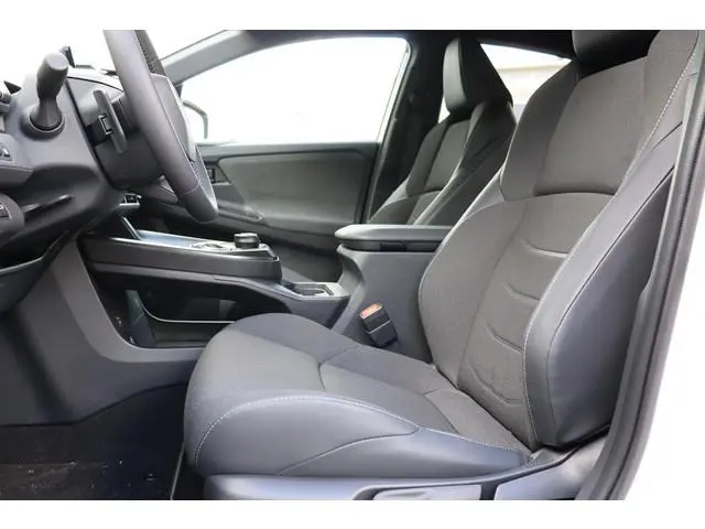 Toyota C-HR+