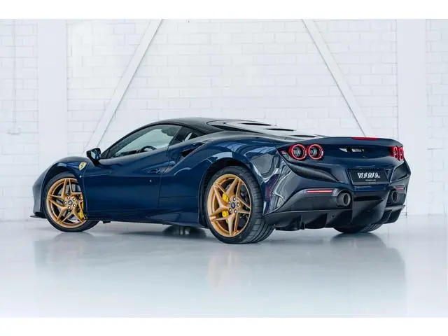 Ferrari F8 Tributo