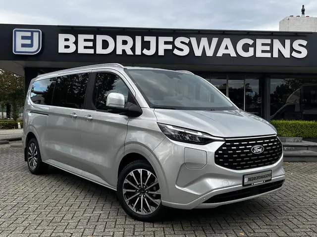 Ford Tourneo Custom 340 2.5 PHEV L2H1 Titanium X VIP Bus 8p. | Incl. BTW/BPM| FULL OPTIONS! | E-Trek...