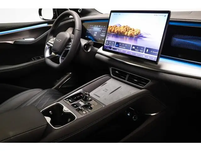 BYD Sealion Excellence AWD 91.3 kWh | PANORAMADAK | STOELVENTILATIE | ACHTERBANKVERWARMING | 360 CAM...