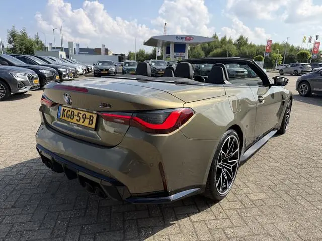 BMW M4