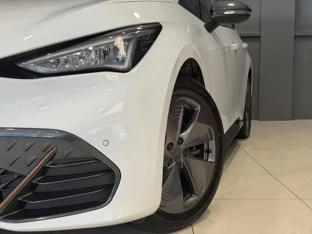 CUPRA Born Business 62 kWh | Navigatie | SOH 93,97% | Hoge instap |