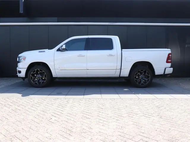 Dodge Ram 1500 5.7 V8 4x4 Crew Cab Limited | LEDER | MEMORY | PANO-DAK | HEAD-UP | LUCHTVERING | TRE...
