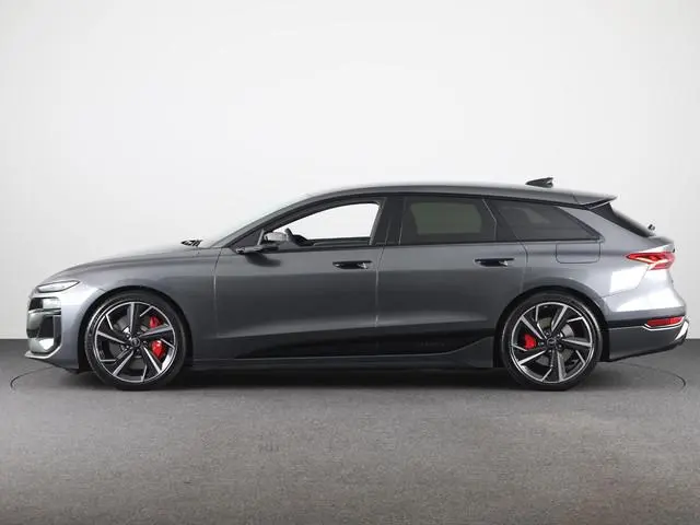 Audi S6 Avant e-tron
