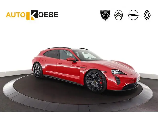 Porsche Taycan
