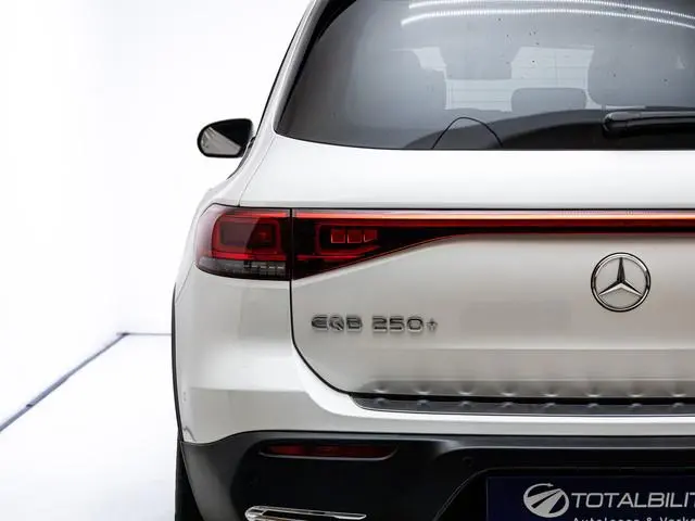 Mercedes-Benz EQB