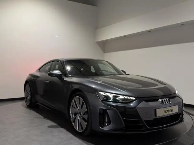 Audi e-tron GT 93 kWh | SOH 89% | Achterasbesturing | ACC | Nappa Leder | Laser LED