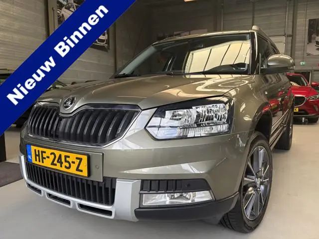 ŠKODA Yeti Outdoor 1.4 TSI Greentech Edition Navi, Cruise, Stoelverwarming, camera
