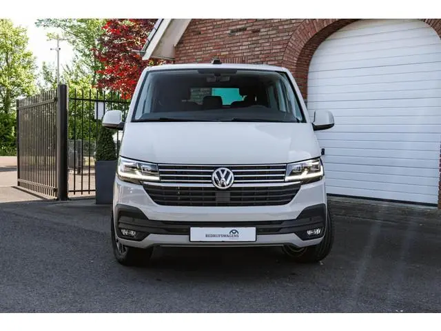 Volkswagen Transporter 150PK DSG CARAVELLE DUB/CAB LED NAVI Caravelle T6.1 150 PK DSG DUB/CAB